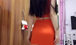 打动漫女生屁股,一触即发的青春诱惑