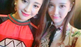 网红与明星合照,跨界互动，闪耀娱乐圈