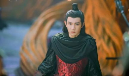 吃瓜爆料王源和许凯,娱乐圈的瓜田奇遇记