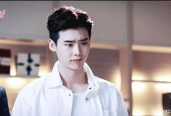 李钟硕演过的电视剧,从青涩少年到魅力大叔的蜕变之路