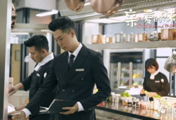 谢帅演过的电视剧,演绎传奇人生，荧幕上的多面人生